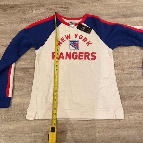New York rangers sweatshirt nwt - Picture 6 of 7